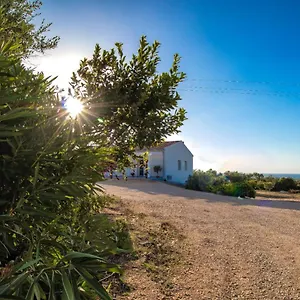 Luca's Maison d'hôtes Valledoria (Sardinia)